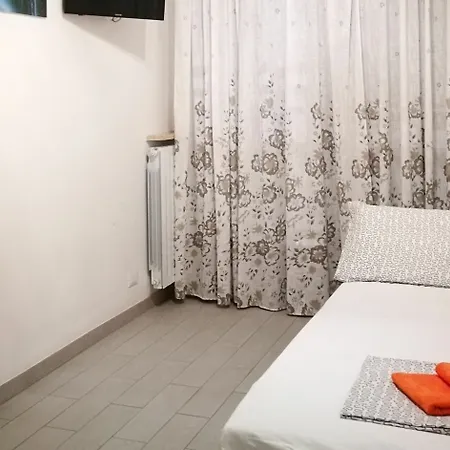 Residenza Serena-kaixin Guest house Mestre